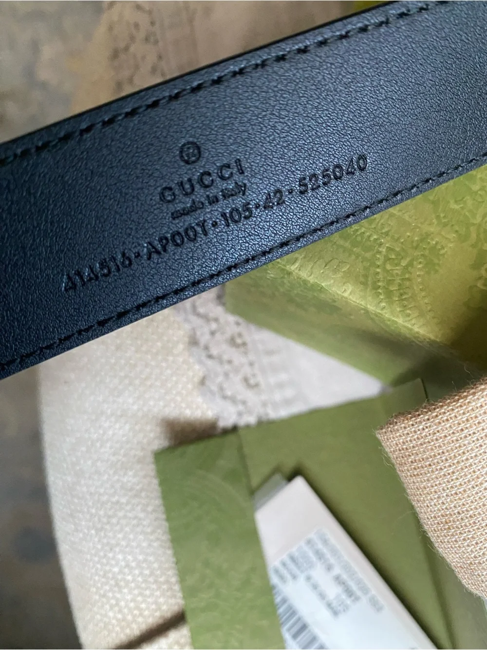 Gucci Black Leather Belt with Gold-Tone Double G Accent